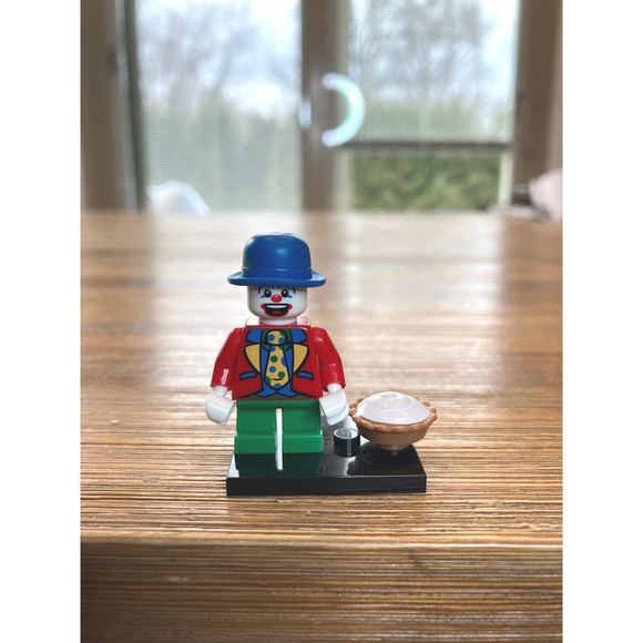 Lego Minifigure Series 5 Small Clown Retired Collectible - Picture 2 of 4